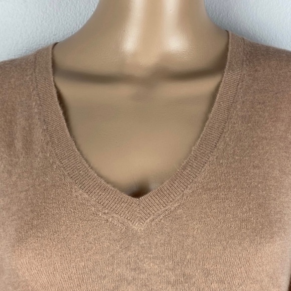 NEW 360SWEATER BEIGE V-NECK SWEATER - Picture 3 of 5